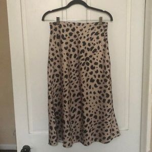 Satin Skirt leopard print, size M